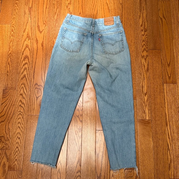 Levi’s Blue Mom Jeans - Picture 2 of 3